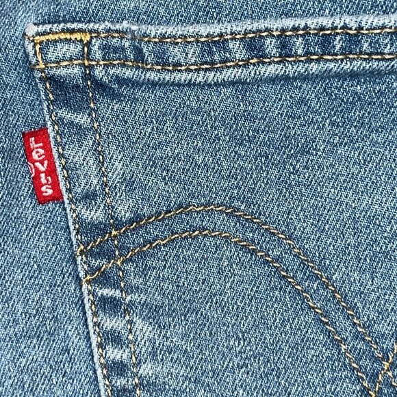 LEVI'S RIBCAGE STRAIGHT ANKLE Waist 32 L 27  Blue Denim Button Fly Jeans - EUC - Picture 13 of 13